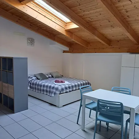 Tra Legno E Cielo Apartment